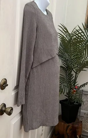 NWT - S - H&M Mama/Maternity Gray Long Sleeve Mama Nursing Dress thumbnail 4