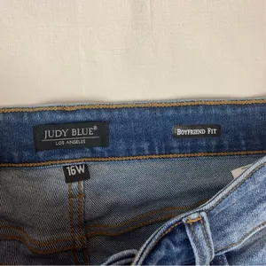 Judy Blue size 16 W Ulta distressed boyfriend fit Ripped Skinny Jeans denim thumbnail 3