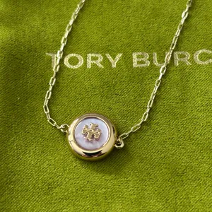 NWT Tory Burch Gold Charm Bracelet thumbnail 3