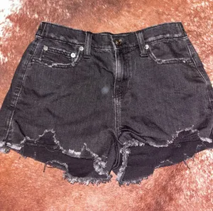 Aerie Shorts Black  thumbnail 1