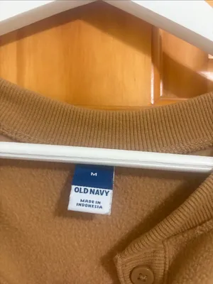 Old Navy Size Medium Brown Fleece Button-Front Crewneck Sweatshirt thumbnail 3