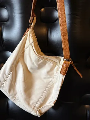 💋💋💋3 for 12$💋💋💋Women's Bueno CreamCrossbody Bag with Brown Tassel Accents thumbnail 5