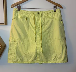 Athleta Skirt size 10 thumbnail 1