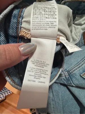 Madewell Baggy Straight Jeans in Earlhurst Wash: Ripped Edition- 28T thumbnail 11