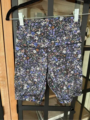 Lululemon Align High-Rise Shorts biker 8" Flower Burst Multi floral print nulu thumbnail 5