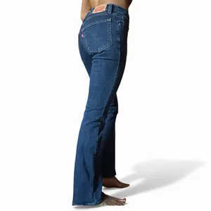 🔴🔵🟣⚪️Levi's Dark Blue Women's Boyfriend Jeans thumbnail 4