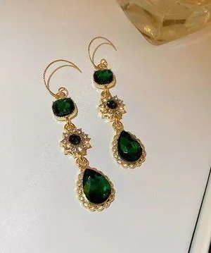 Women's Green Crystal Long Dangle Drop Earrings thumbnail 1