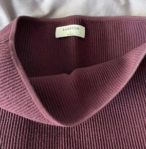 Aritzia Babaton Ribbed Maroon Tube Top thumbnail 4