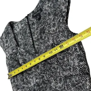 White House | Black Market Black & White Micro Polka Dot V-Neck Midi Pencil Dress Career Church Size 8 thumbnail 9