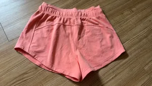Lululemon Inner Glow Shorts 3” size 6 thumbnail 5