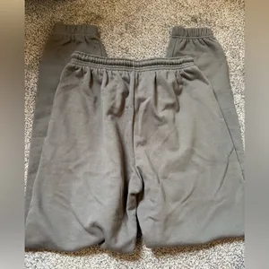 White Fox Boutique Sweatpants thumbnail 4
