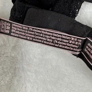 Victoria's Secret Very Sexy Black‎ Floral Lace High Neck Bralette Small thumbnail 6