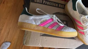 adidas Wmns Gazelle Indoor 'Off White Lucid Pink' thumbnail 4