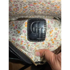 LD Black Patent Quilted Crossbody Bag Gold Chain Floral Interior Camera Bag thumbnail 3