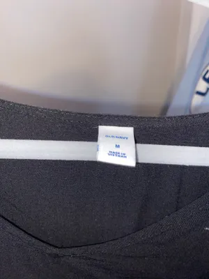 Old Navy Black Short Sleeve Top thumbnail 3