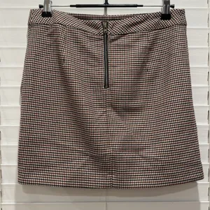 Free People Womens 2 Small Mini Skirt‎ Ruched Plaid Houndstooth Brown Academia thumbnail 5