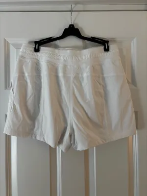 Lululemon Dance Studio Shorts thumbnail 3