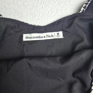Abercrombie & Fitch Black White Houndstooth Pinafore‎ Mini Dress Pockets Medium thumbnail 3