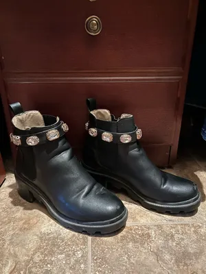 Steve madden Women's Black Leather Ankle Boots with Decorative Crystal Strap thumbnail 2