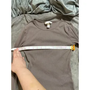 NWOT H&M Size XS Y2K Long Sleeve‎ Ribbed Brown Round Neck Cotton Stretch Causal thumbnail 4