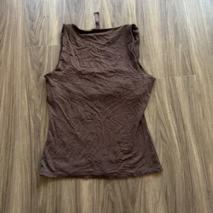 Skims Smooth Layers Square Neck Tank thumbnail 4