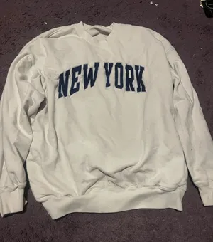 Brandy Melville New York Sweatshirt John Galt thumbnail 1