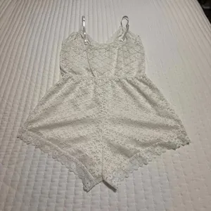 Frederick’s Of Hollywood White Floral Lace Romper Lingerie Sz L Large thumbnail 8
