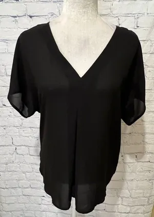 Michael Kors Women’s Short Sleeve Black Shirt Blouse V-neck Casual Medium thumbnail 1