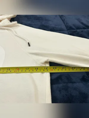The North Face White Out Graphic Logo Pullover Hoodie Sweatshirt Women’s Size S thumbnail 6