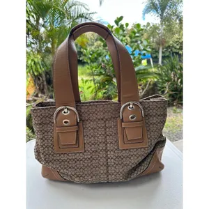 Vintage Coach F10928 Soho Buckle Signature Jacquard Monogram Canvas Shoulder Bag thumbnail 3