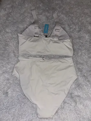 High-Waist White Bikini Set with Twist Front Top thumbnail 4