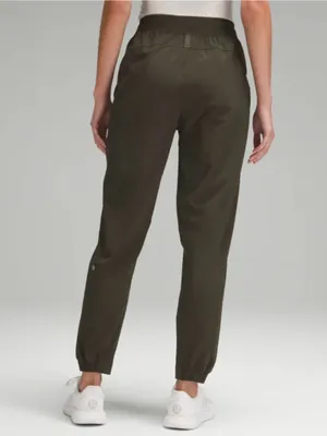 Lululemon License to Train High Rise Pants Dark Olive Size 6 thumbnail 2