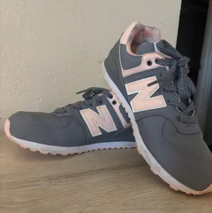New Balance 574 thumbnail 2