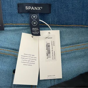 Spanx Cropped Wide Leg Jean Washed Blue Size Medium Patch Pocket Chore Retro thumbnail 5