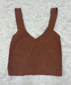 ASTR Brown Knit V-Neck Tank Top thumbnail 1