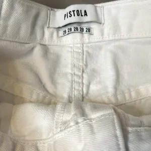 Pistola Nova High Rise Distressed Jean Shorts Size 28 Luxe White A-15 thumbnail 5