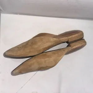 Birdies Pointed Toe Swan Quilted Insole Flat Mule Golden Tan Suede Shoes Size 8‎ thumbnail 4