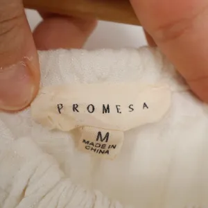 Promesa Beach Mini Dress Womens Medium White Halter Neck Raw Hem Button Details thumbnail 2