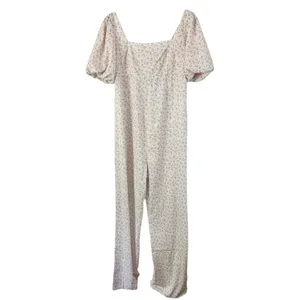 NWT Glamorous Bloom Maternity Ditsy Floral Smocked Straight Leg Jumpsuit Sz XS thumbnail 2