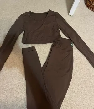 Matching Brown Set thumbnail 1