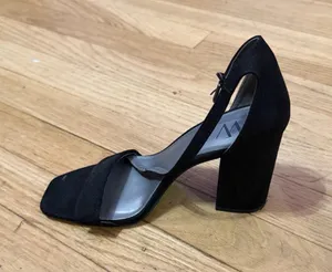 Worthington Heels Black 7.5 thumbnail 1