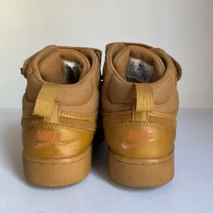 Nike Court Borough Mid 2 GS Wheat Brown High Top Sneakers 6Y Womens 7.5 thumbnail 6