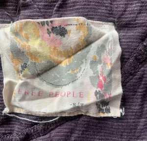 EMBELLISHED TOP thumbnail 4