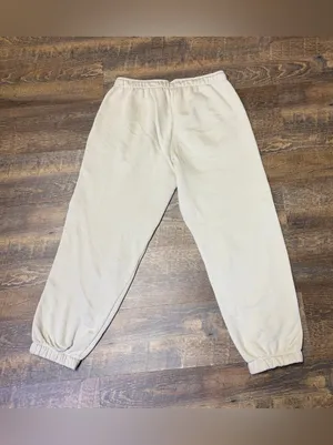 Nike Standard Fit Mid Rise Double Swoosh Sweatpants Womens Medium Tan DR6197-206 thumbnail 7