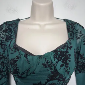 Forever 21 Women Whimsigoth Crop Milkmaid Top Small‎ Green Black Floral Corset Bell Sleeve thumbnail 2