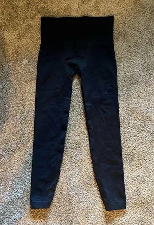 EUC Womens Spanx Leggings thumbnail 1