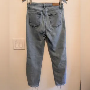 7 For All Mankind Luxe Vintage Edie With Cut Off Hem‎ in Light Blue Wash S28 thumbnail 8
