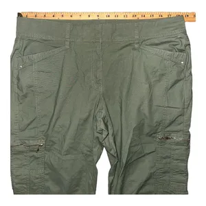 White House Black Market Olive Green Cargo‎ Capri, Size 14 thumbnail 4