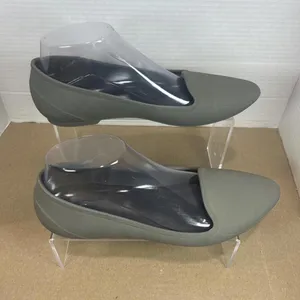 Crocs Eve Gray Ballet Flat Size W8 Iconic Comfort Pointed thumbnail 1
