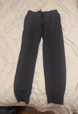 Lululemon Black Joggers thumbnail 1